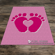 Load image into Gallery viewer, 3D Baby Feet Forming a Heart